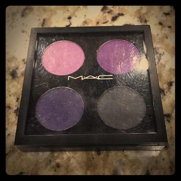 Mac spoiled rich eyeshadow quad! - Picture 1 of 3